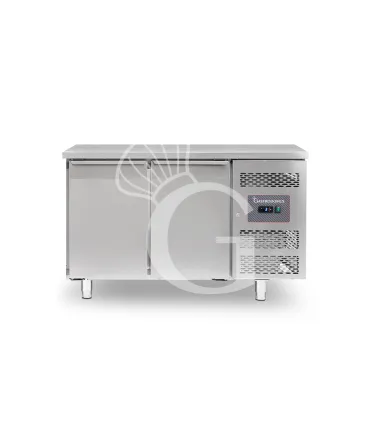 Tavolo Refrigerato 2 porte 0°C/+8°C classe energetica A Profondità 600 mm Acquista Ora