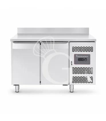Tavolo Refrigerato 2 porte con alzatina 0°C/+8°C classe energetica A Profondità 700 mm Nuovo Arrivo