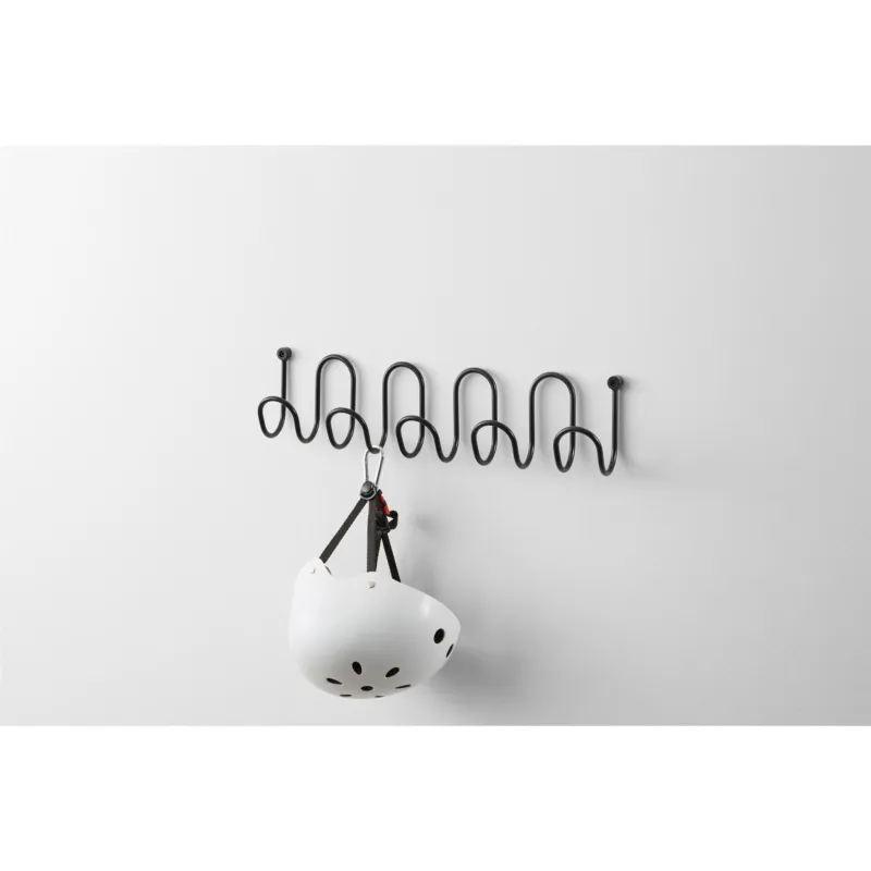 Appendiabiti da parete giovane colorato MOLLY Dimensioni 60 cm 5-Gancio Si compone di un unico elemento in tondino metallico nero D-segno Home Office Vendita Finale
