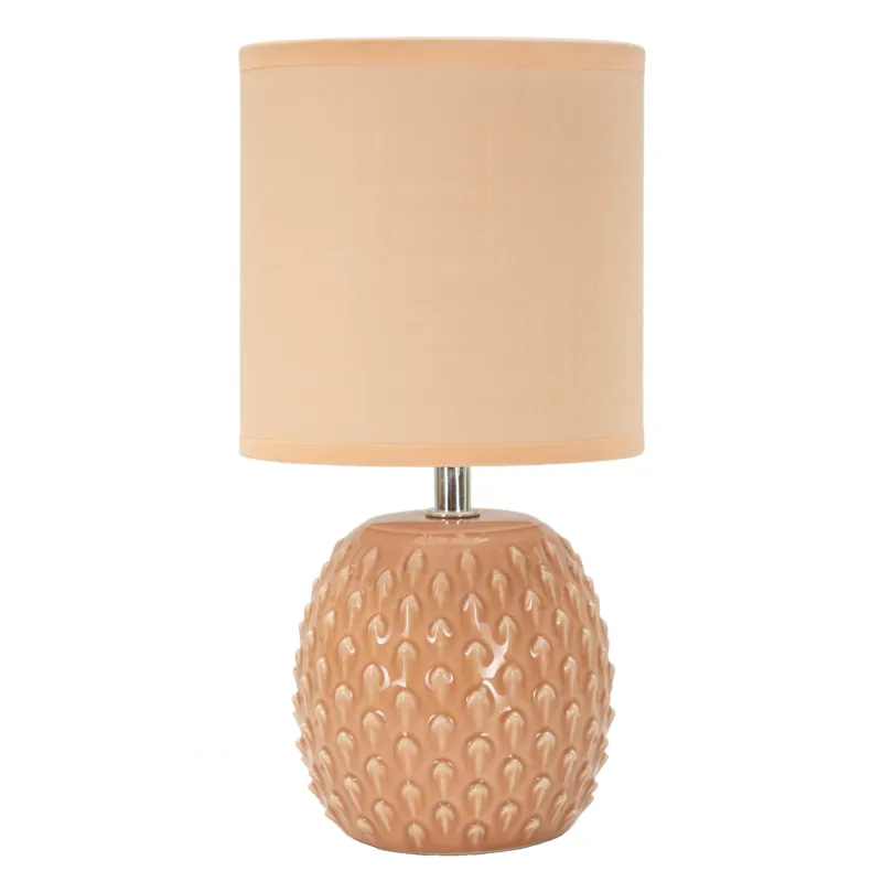 Lampada da comodino con base ROSA e decorazioni in rilievo PONTUS PEACH Dimensioni Ø 15x h 30 cm Lampada E-27 Attacco con filo FILO paralume colore Pesca Mauro Ferretti Ordina Subito