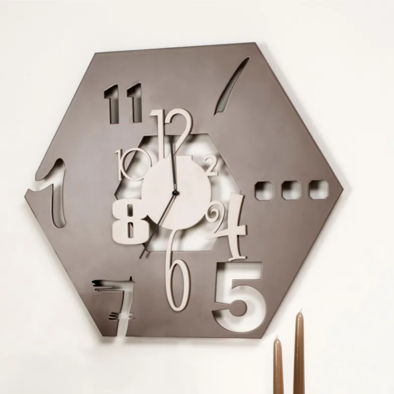 Consegna Rapida Orologio da parete il legno Esagonale 73x73x5 cm con numeri intarsi ESAGONO in legno Tagliato al laser CACAO,GHIAIA I Dettagli