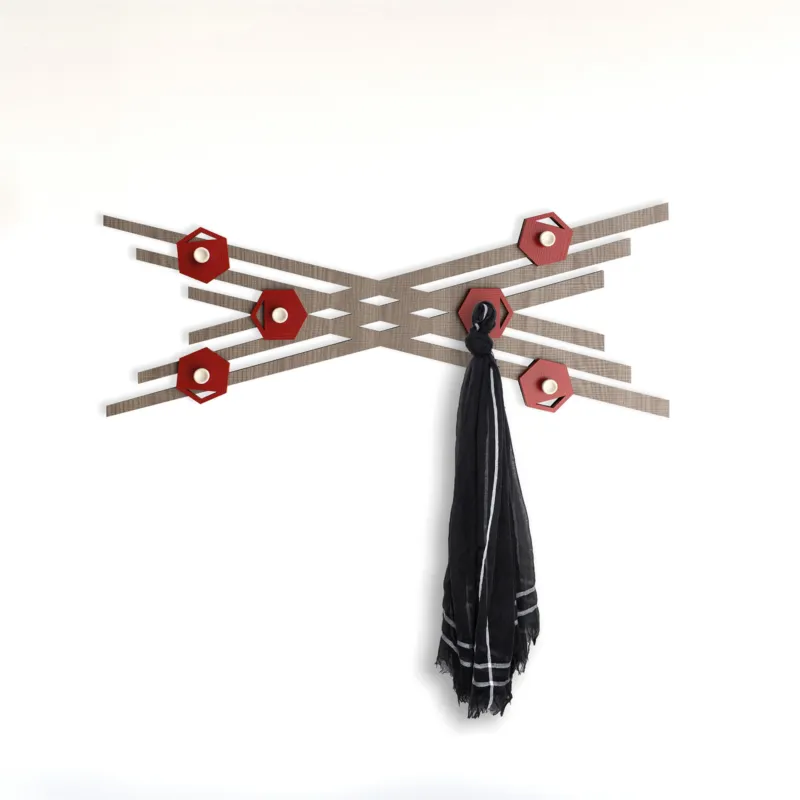 Pagamento Sicuro Appendiabiti da Parete in legno tagliato al laser MIRO‘ 100x38xh8 cm- Legno laccato pomi rosso fuoco I Dettagli