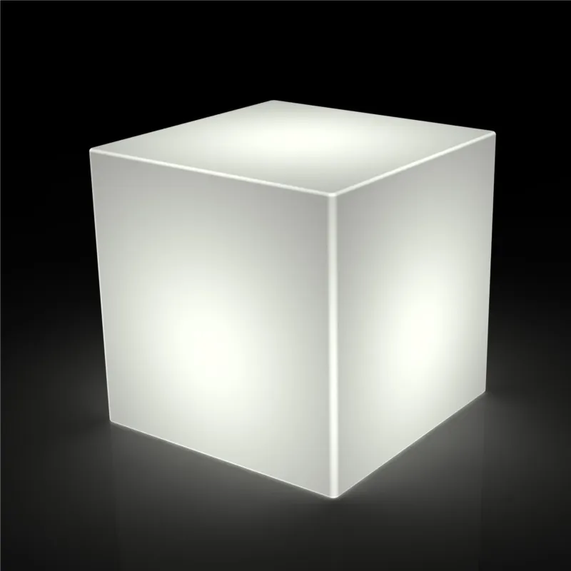 Compra Online Espositore, tavolo, seduta in polietilene 45x45x45 cm Icekub senza illuminazione trasparente con kit luce attacco E27 Kloris