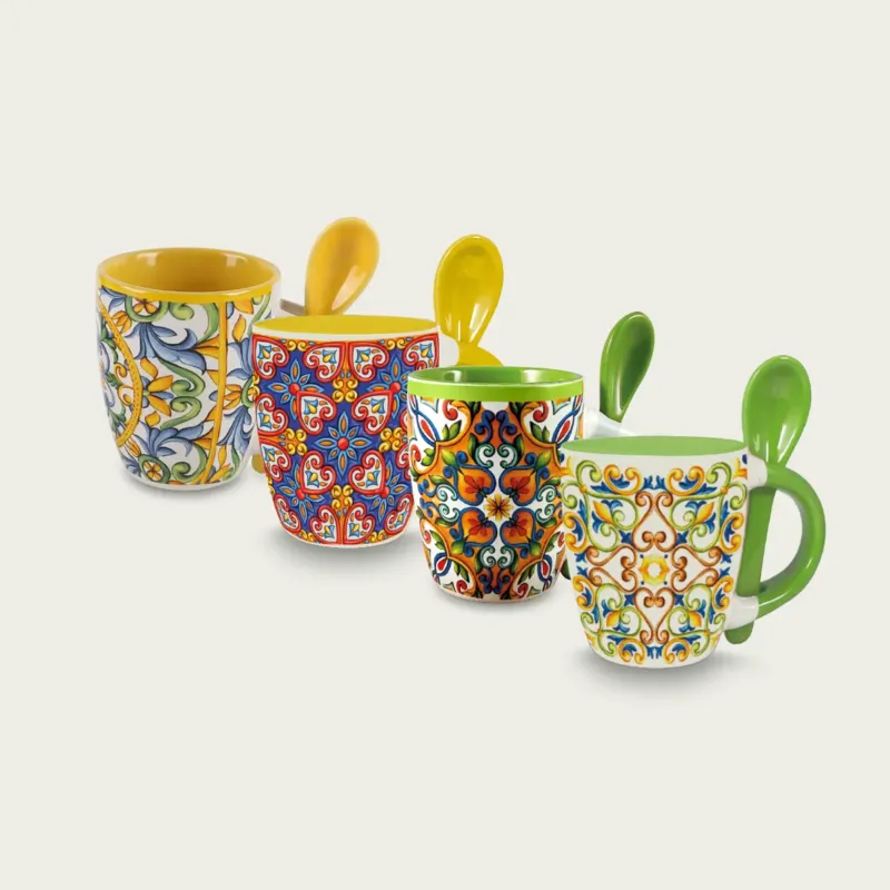Set 4 Tazze Caffè Con Cucchiaino Mediterranea Decori Assortiti In Porcellana Promozione Esclusiva