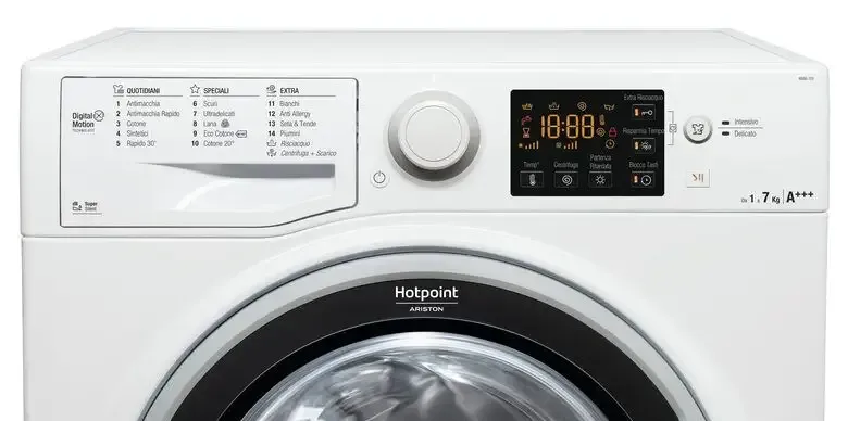 Pagamento Sicuro Hotpoint RSSG 723 S IT lavatrice Caricamento frontale 7 kg 1200 Giri/min Bianco