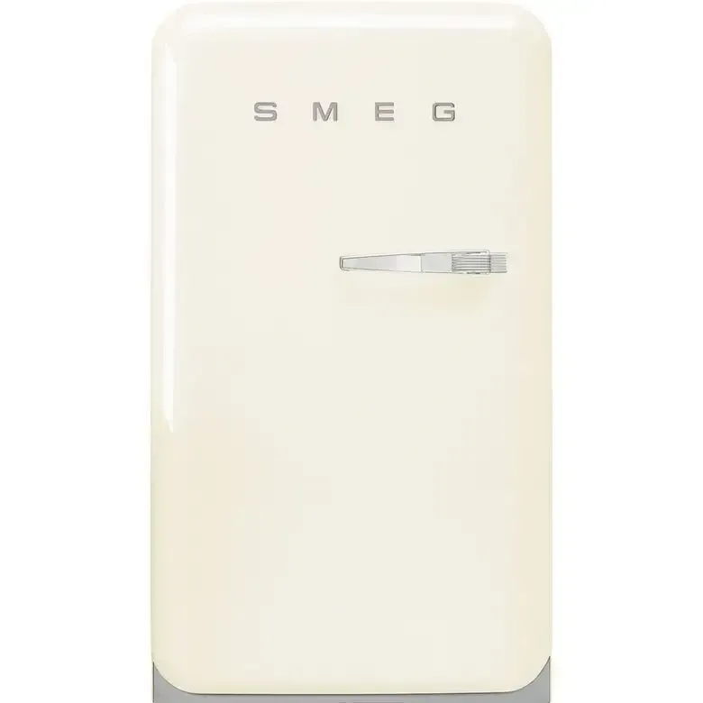 Occasione Smeg 50‘s Style monoporta Libera installazione 122 L E Crema