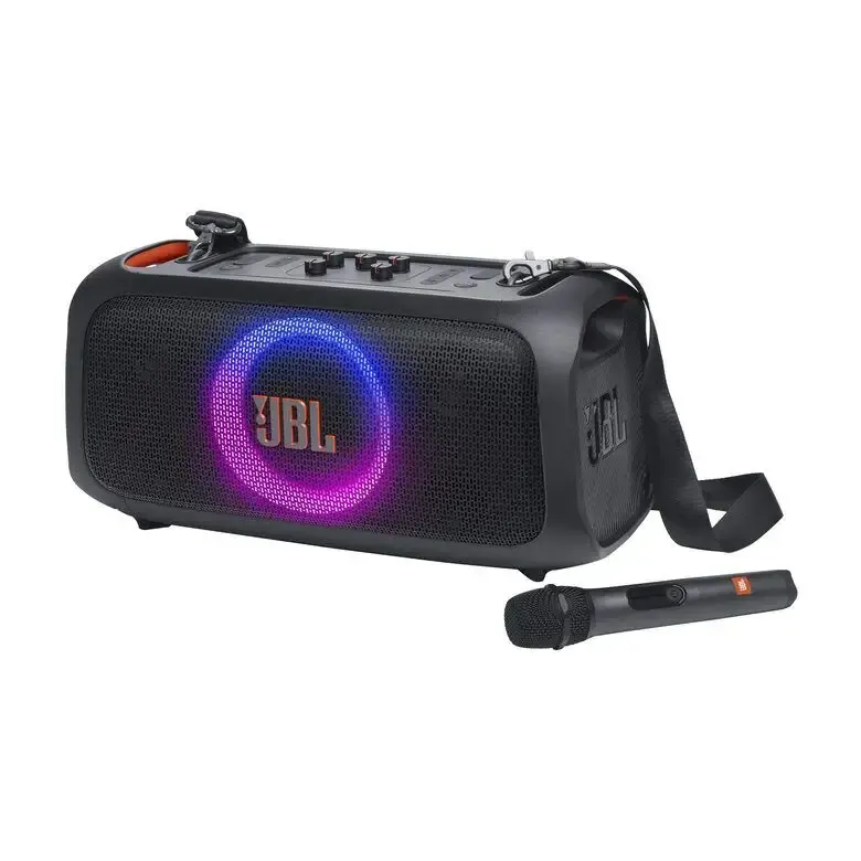 JBL PartyBox On-the-Go Essential Speaker Portatile Wireless per Feste, con Luci Integrate e Bassi Profondi, Protezione Splashproof IPX4, Microfono Wireless, Tracolla per Trasporto, Nero Solo Oggi