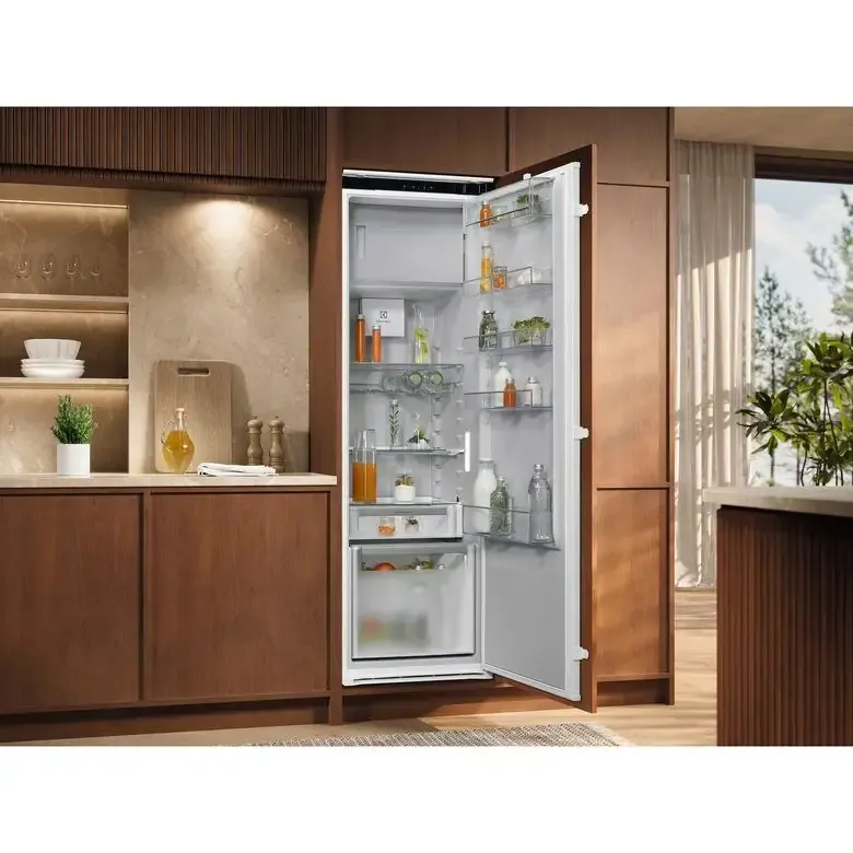 Electrolux EFD6DD18S Frigorifero ad incasso Serie 600 Prezzo Scontato