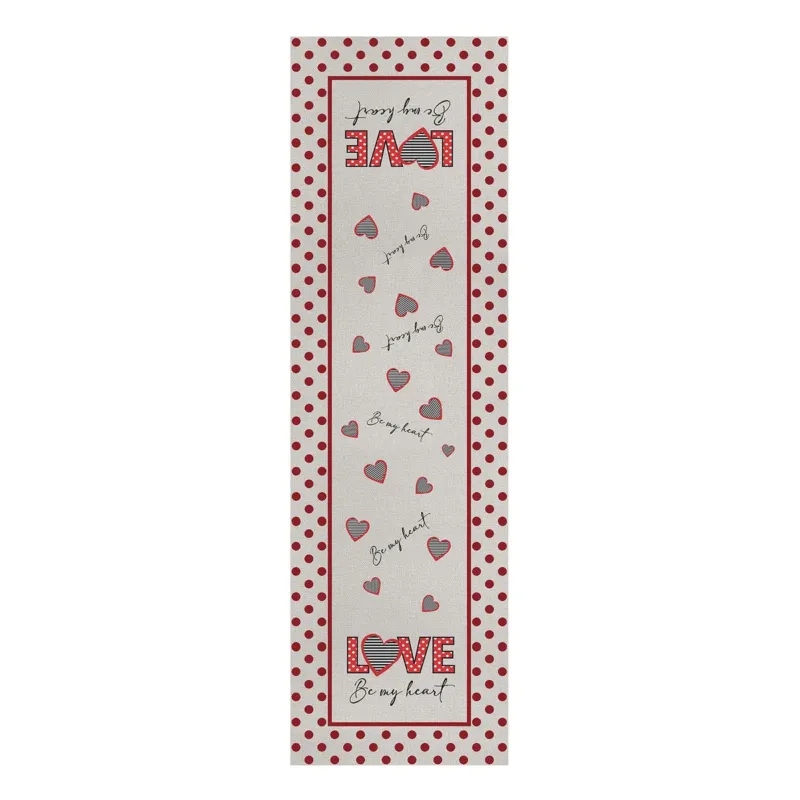 Must-Have Runner LOVE By Casa Anversa
