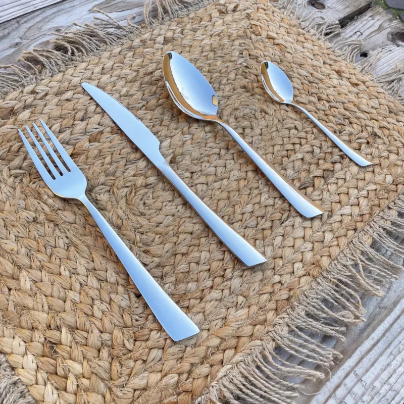 Vendita Finale Set Posate 24 Pezzi SILVER 2018C In Acciaio Inox - Bavaria Ottingher