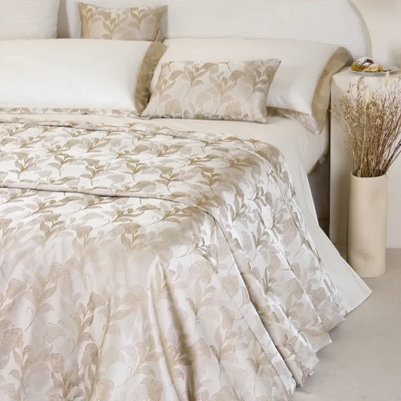 Occasione Imperdibile Copriletto Chanel - Battaglia