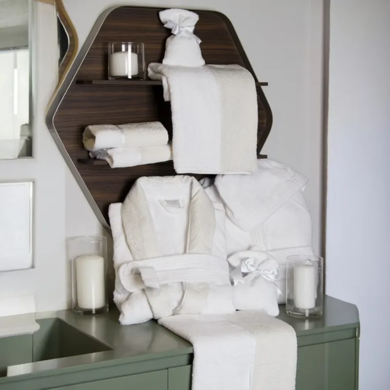 Reso Gratuito Set bagno 8 pz. Eva - Battaglia