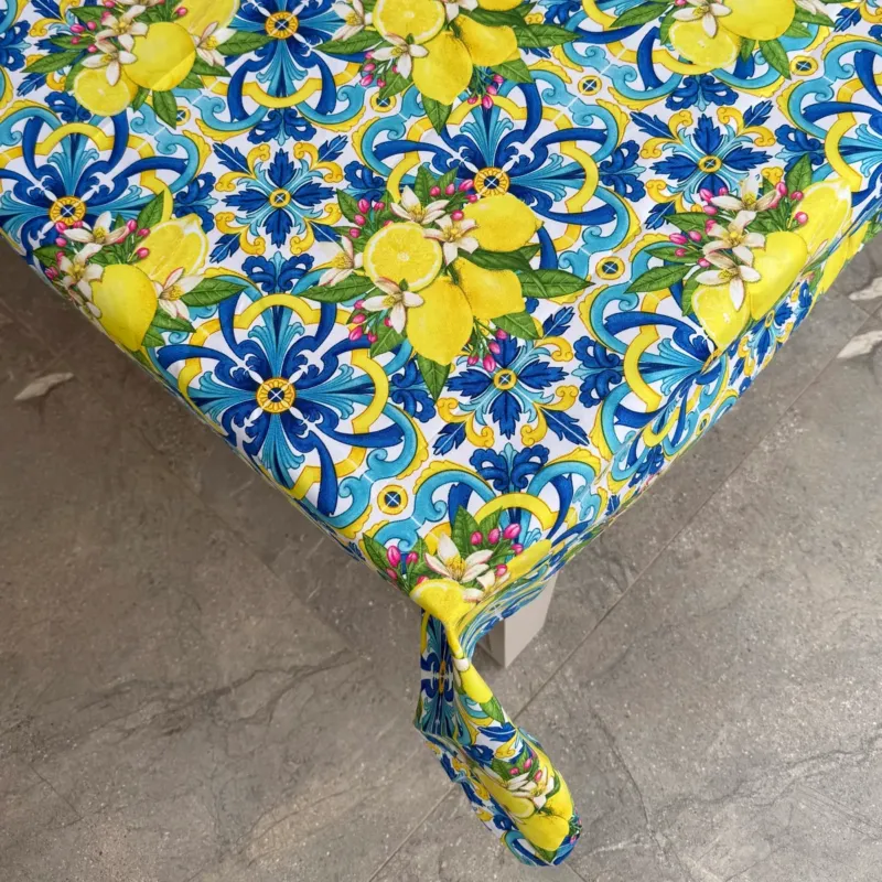 Tovaglia Antimacchia Microresinata Maiolica Maè - Via Roma 60 Non Perdere